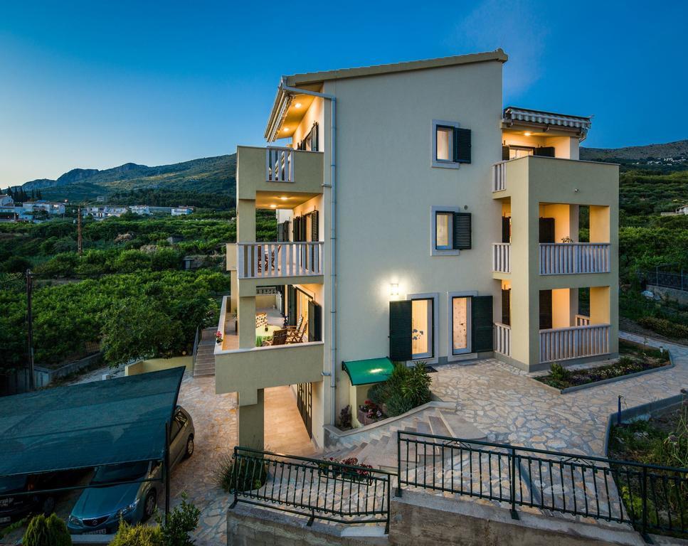 Apartments Leon Podstrana Exteriér fotografie